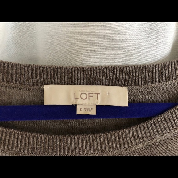 Women’s Loft Brown Lightweight Top - Picture 2 of 5